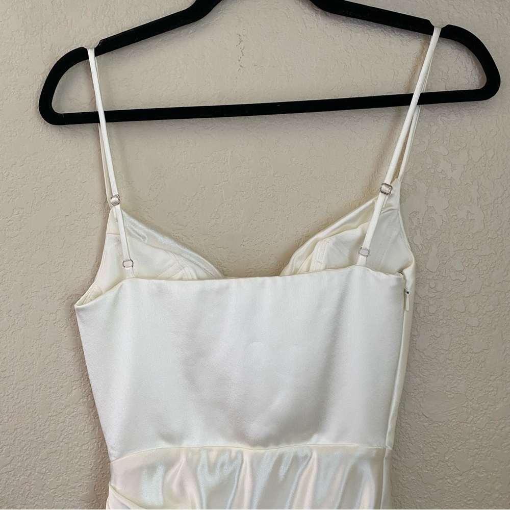 HOUSE OF CB 'Reva' Ivory Satin Balcony Corset Dress /Size XS - Picture 8 of 17